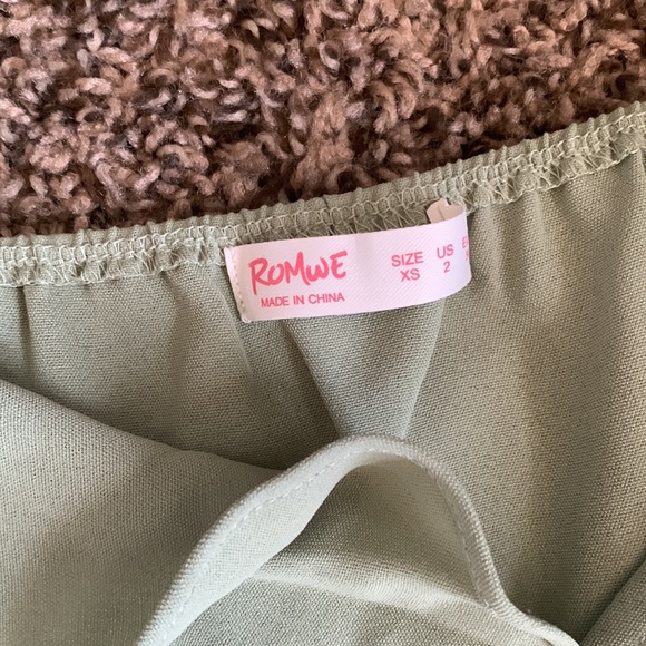 Green wrap sundress - Picture 3 of 6